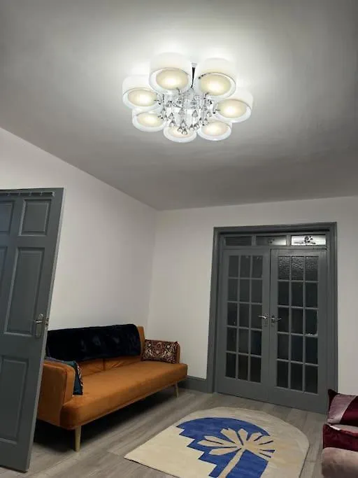 Holiday home Nice House With Free Parking Newcastle upon Tyne United Kingdom